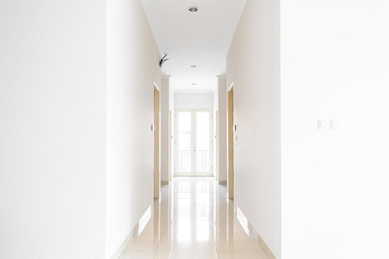 Reddoorz Near Siloam Karawaci 3 Hotell Tangerang Exteriör bild