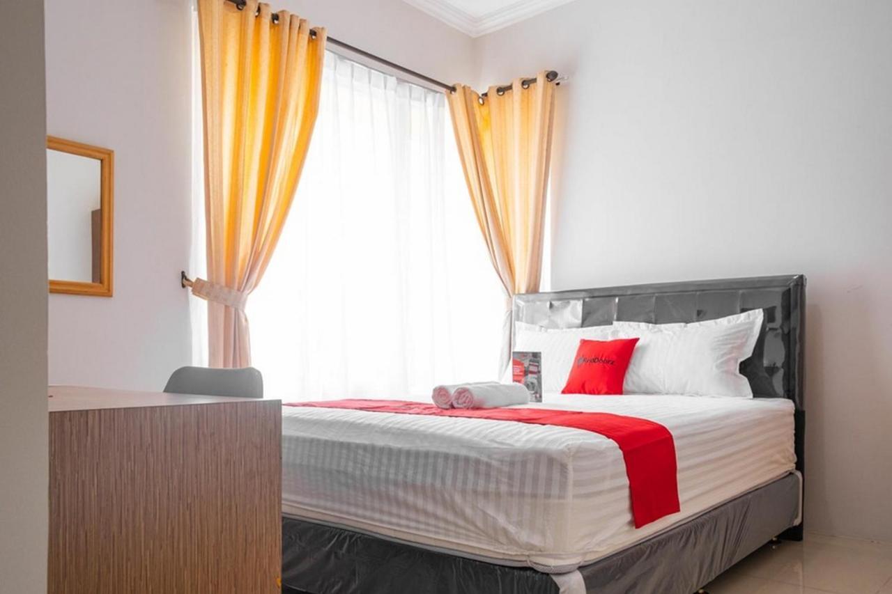Reddoorz Near Siloam Karawaci 3 Hotell Tangerang Exteriör bild